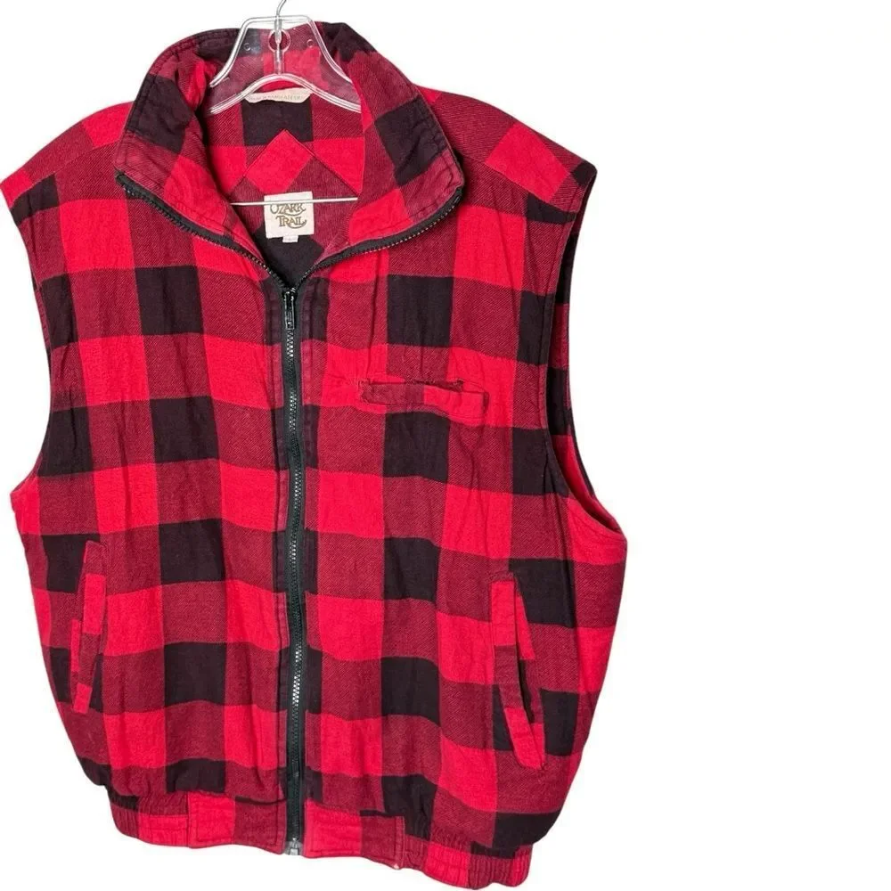 Ozark Trail Red Black Buffalo Plaid Flannel Padded Vest Size Large